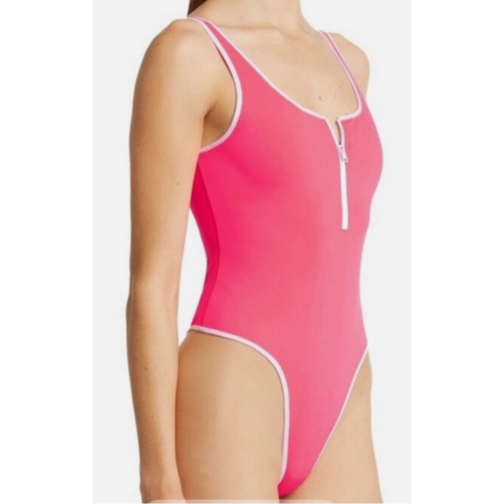 Alo Yoga Super Nova bodysuit in coral + white